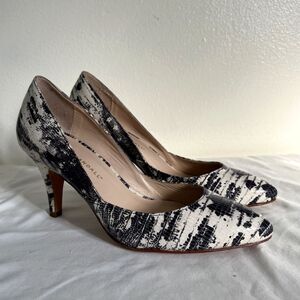 LOEFFLER RANDALL Cow Print Snakeskin Embossed Leather Pumps, Black/White- 7 B
